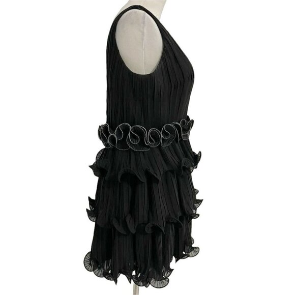 NEW Ieena for Mac Duggal Size 8 PLEATED TIERED RUFFLE MINI DRESS $338 - Picture 7 of 13